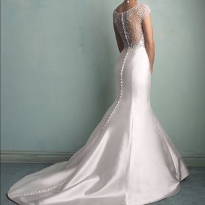 Allure Wedding gown. Never worn